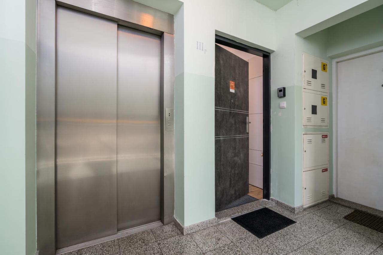 Apartment Wroclaw Jednosci Narodowej By Noclegi Renters Exterior photo